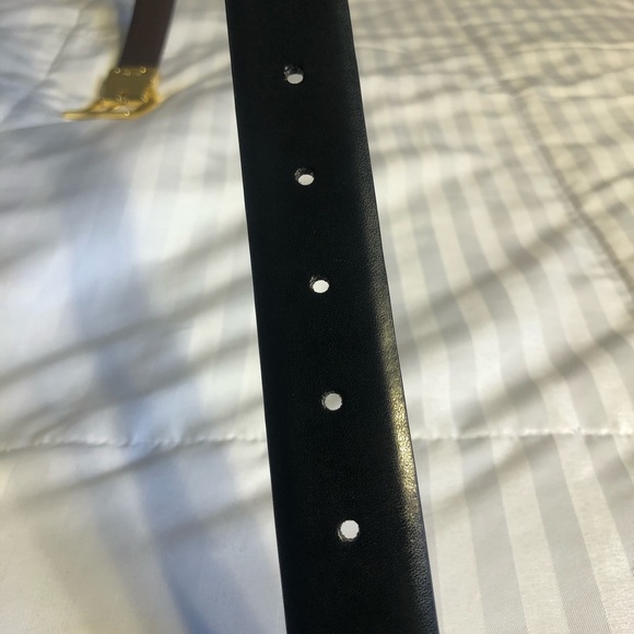 Calvin Klein Reversible Belt Size Large - Picture 5 of 6
